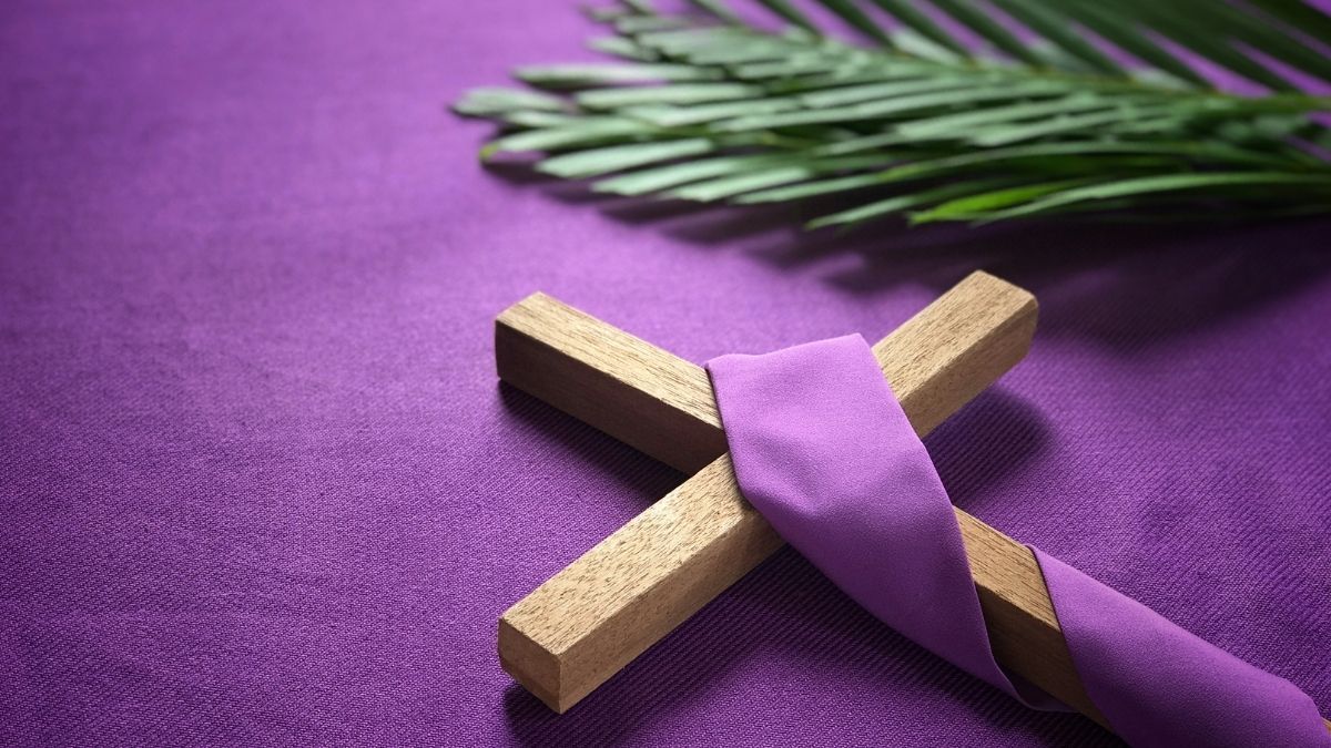 La Semana Santa finaliza con el Triduo Pascual, en el cual se comprenden los días Jueves Santo, Viernes Santo y el Domingo de Resurrección.