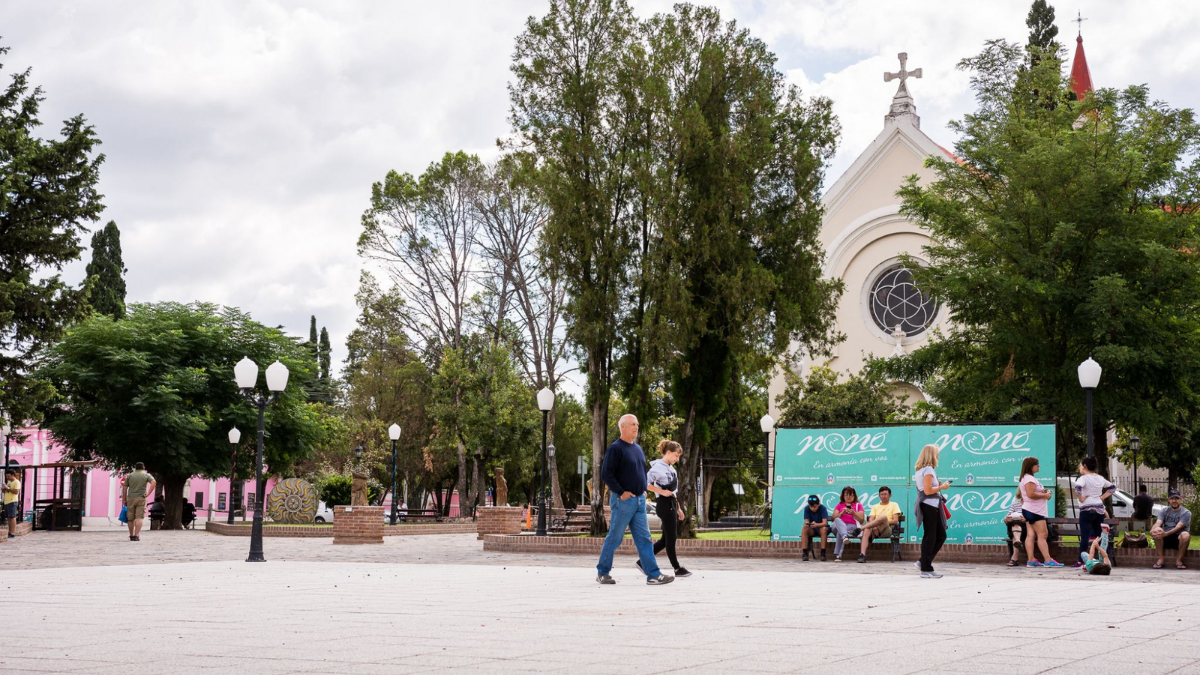 Cultura, paisaje y tradición se combinan en un destino que crece sin perder su identidad. Cultura, paisaje y tradición se combinan en un destino que crece sin perder su identidad.