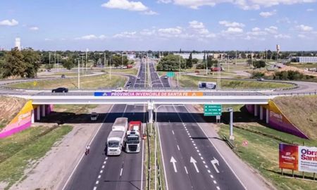 El tránsito de la autopista hacia Rosario estará totalmente interrumpido este sábado entre Granadero Baigorria y San Lorenzo. El tránsito de la autopista hacia Rosario estará totalmente interrumpido este sábado entre Granadero Baigorria y San Lorenzo.