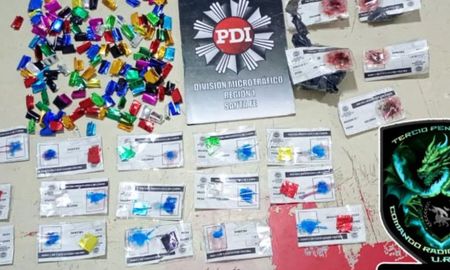 Una denuncia por violencia de género terminó con un importante secuestro de drogas en barrio Centenario. Una denuncia por violencia de género terminó con un importante secuestro de drogas en barrio Centenario.