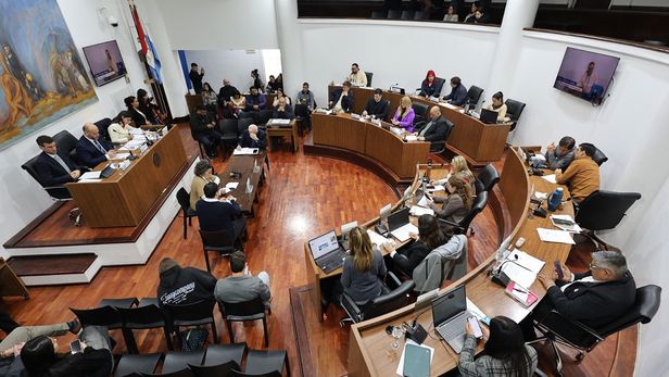 El Concejo de Santa Fe aprobó una ordenanza para simplificar los trámites de habilitaciones comerciales. El Concejo de Santa Fe aprobó una ordenanza para simplificar los trámites de habilitaciones comerciales.