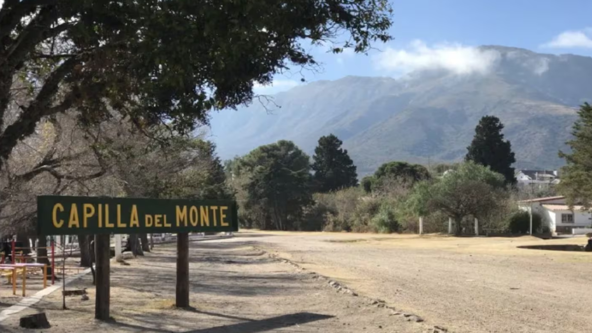 Capilla del Monte no sale de la conmoción por el hallazgo de un hombre sin vida en plena calle. Capilla del Monte no sale de la conmoción por el hallazgo de un hombre sin vida en plena calle.