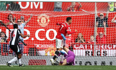 CR7 volvió al United después de doce años. CR7 volvió al United después de doce años.