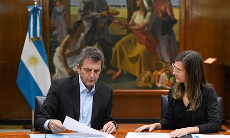anunciaron aumento del 15,53% y bono por tres meses de $7.000 para los jubilados anunciaron aumento del 15,53% y bono por tres meses de $7.000 para los jubilados
