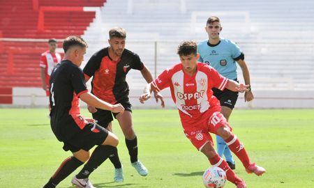 Unión y Colón se miden en el 15 de Abril por las semifinales de la Copa Santa Fe. Unión y Colón se miden en el 15 de Abril por las semifinales de la Copa Santa Fe.