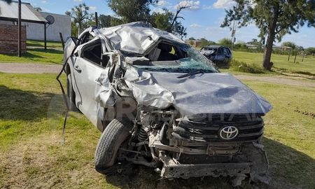 En la camioneta de la comuna de Garabato circulaban el nieto de la presidenta comunal, un empleado y otros dos jóvenes. En la camioneta de la comuna de Garabato circulaban el nieto de la presidenta comunal, un empleado y otros dos jóvenes.
