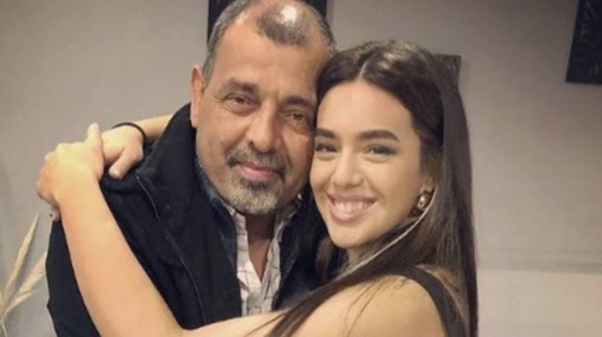 El papá de Ángela Leiva estaba en grave estado.