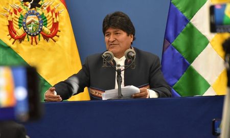 denuncias de golpe de estado y criticas a morales, hay fuertes contrastes en las repercusiones denuncias de golpe de estado y criticas a morales, hay fuertes contrastes en las repercusiones