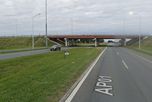 La obra abarcará el tramo de la autopista comprendido entre el puente de la Autovía 19 y el peaje a la altura de Sauce Viejo. Foto: Google Maps. La obra abarcará el tramo de la autopista comprendido entre el puente de la Autovía 19 y el peaje a la altura de Sauce Viejo. Foto: Google Maps.