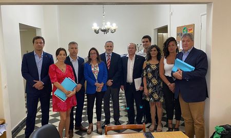 El ministro de Seguridad, Marcelo Saín se reunió este miércoles con legisladores provinciales y concejales rosarinos del Bloque Justicialista El ministro de Seguridad, Marcelo Saín se reunió este miércoles con legisladores provinciales y concejales rosarinos del Bloque Justicialista