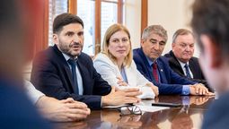 altText(El gobierno provincial promulgó la ley que declara la necesidad de la reforma constitucional)}