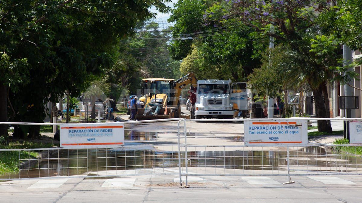 Desde Assa dijeron que el servicio se irá recuperando de a poco en el norte de la ciudad. Los vecinos afirman que en algunos barrios no hay agua y en otros hay baja presión.