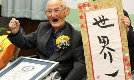 El hombre más longevo del mundo reveló el secreto de su larga vida