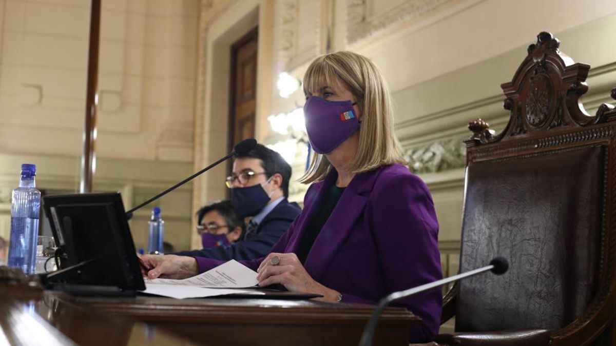 La sesión convocada por Rodenas será en el Senado