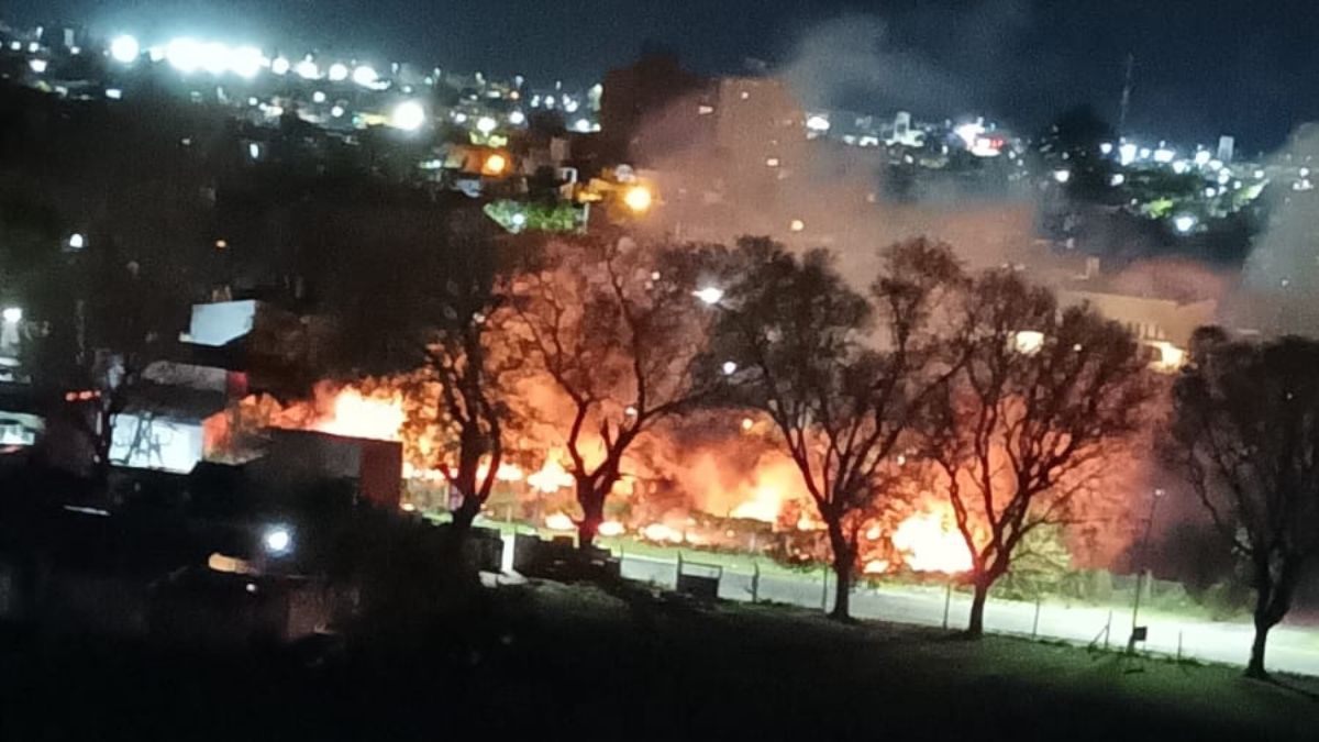 El hecho ocurrió en la intersección de Salta y Santiago de Chile