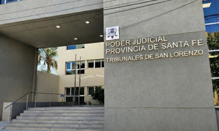 El fiscal de San Lorenzo, Javier Paz, dejó en libertad a un hombre acusado de abusar de dos de sus hijas durante años. El fiscal de San Lorenzo, Javier Paz, dejó en libertad a un hombre acusado de abusar de dos de sus hijas durante años.