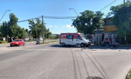 La mujer fue asistida por personal del 107 y luego trasladada al nuevo hospital Iturraspe. La mujer fue asistida por personal del 107 y luego trasladada al nuevo hospital Iturraspe.
