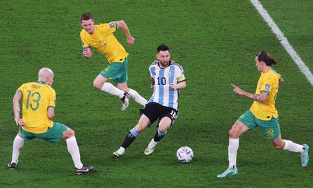 La Selección Argentina eliminó a Australia y avanzó a cuartos de final del Mundial Qatar 2022. La Selección Argentina eliminó a Australia y avanzó a cuartos de final del Mundial Qatar 2022.