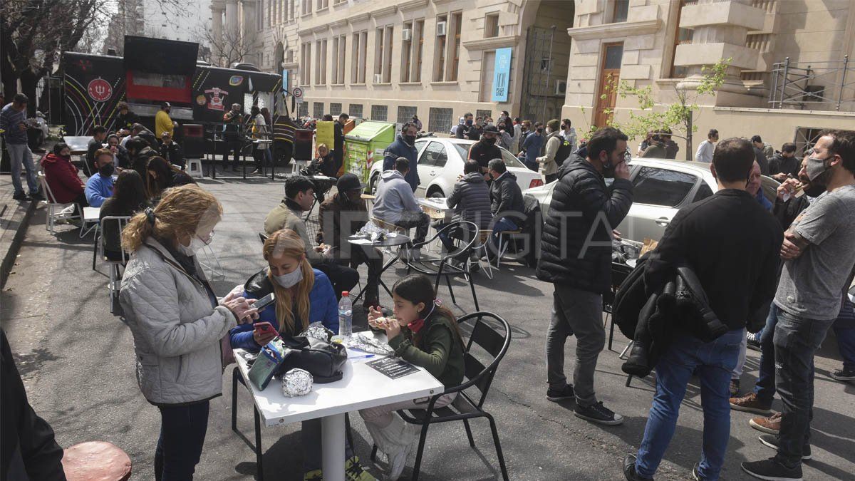 El decreto del gobernador&nbsp;Omar Perotti restringe todas las actividades en Rosario a partir de las 19.30 y por 14 días