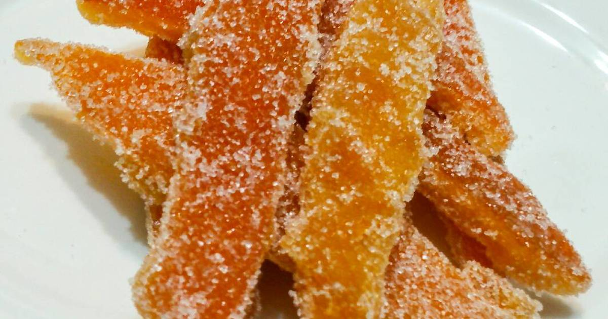 Los participantes de MasterChef tuvieron que confitar cáscaras de naranja para sus platos de domingo.