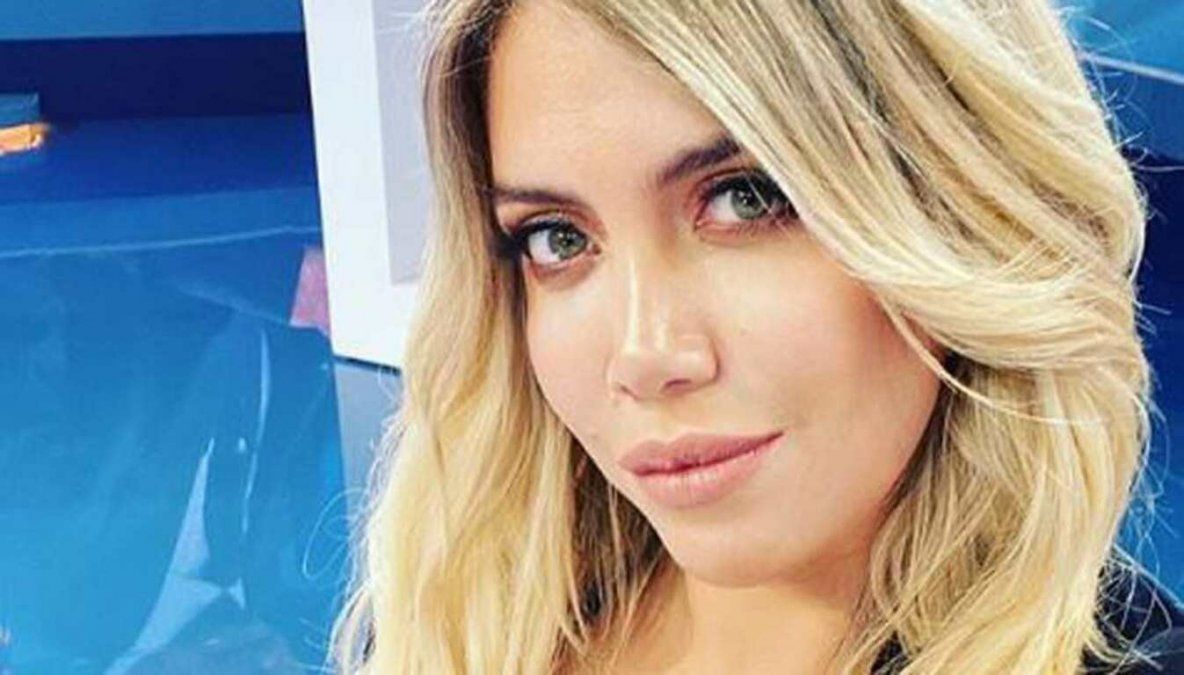 Wanda Nara compartió una foto en la que casi se le ve todo.