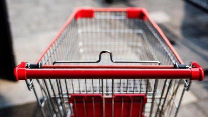 La inflación perforó los dos dígitos en abril: llegó al 8,8% mensual y en 2024 acumula un 65%