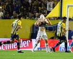 Unión empató con Rosario Central y se aleja de la zona de clasificación a las copas. Unión empató con Rosario Central y se aleja de la zona de clasificación a las copas.