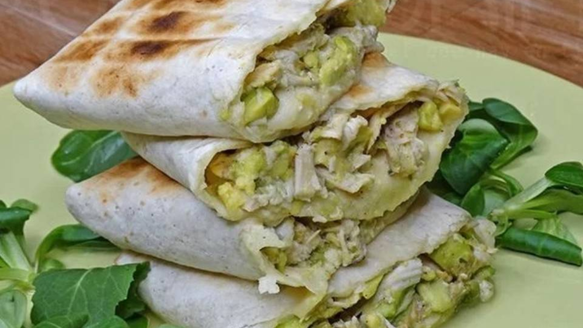 Receta de wraps de pollo y palta. Receta de wraps de pollo y palta.