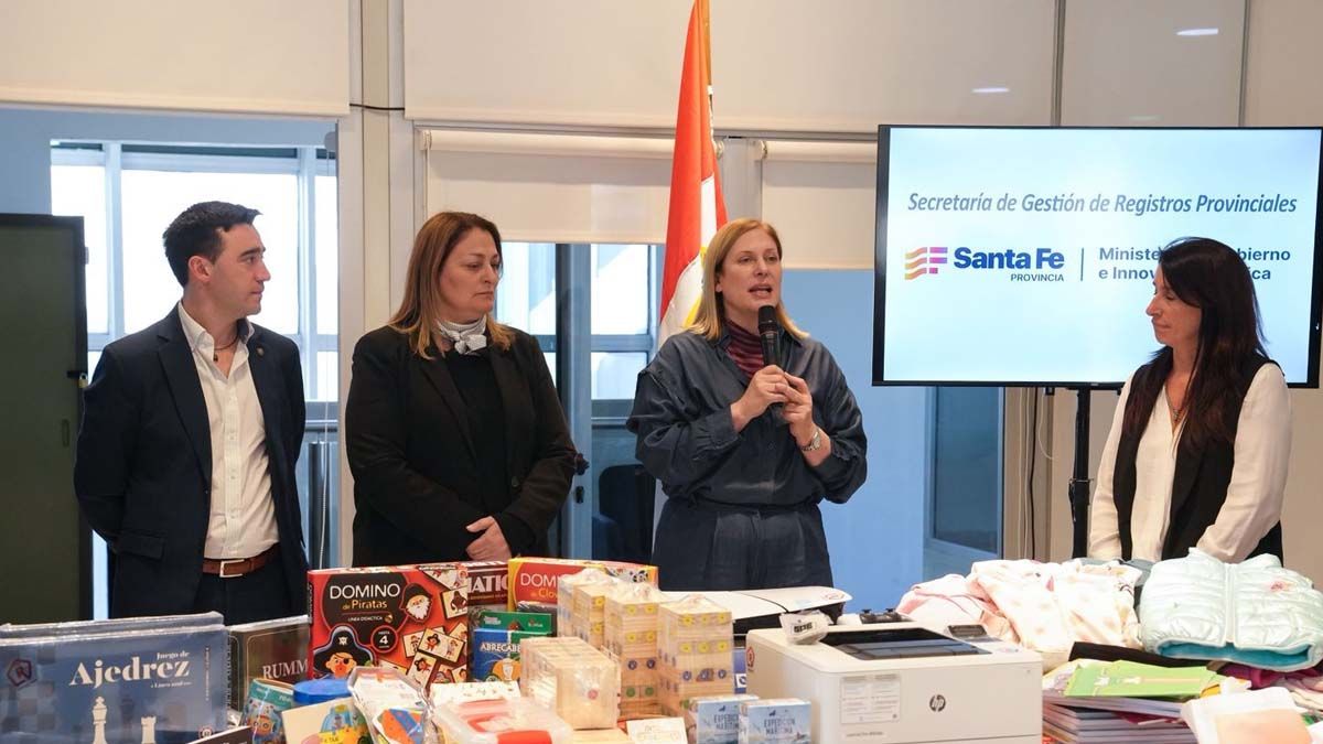 La vicegobernador Gisela Scaglia visitó este jueves el Hospital de Niños Zona Norte de la ciudad de Rosario.
