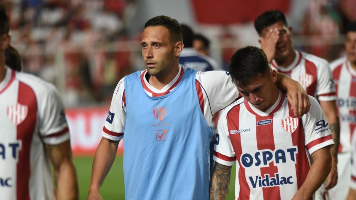 Unión cayó ante Gimnasia en Santa Fe y quedó eliminado del Torneo Clausura.