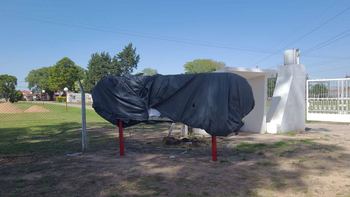 As+i se encuentra el cartel de la entrada a Casasol, que pasará a llamarse Casa Unión una vez se haga el anuncio oficial.