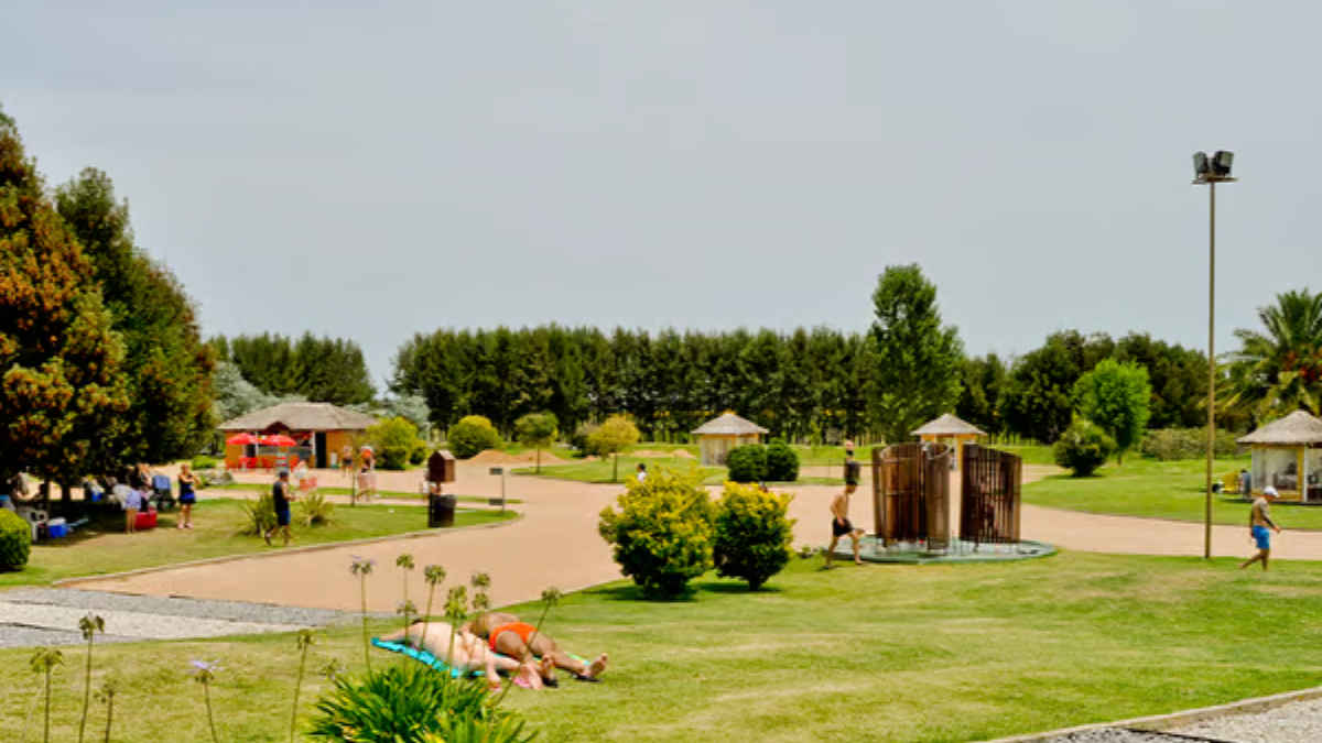 Ideal para disfrutar en familia, en estas vacaciones de invierno se pueden conocer General Belgrano, un mágico pueblo con aguas termales. Ideal para disfrutar en familia, en estas vacaciones de invierno se pueden conocer General Belgrano, un mágico pueblo con aguas termales.