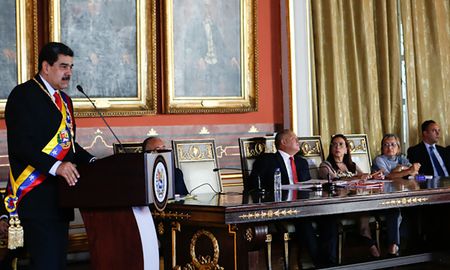 maduro anuncio que se activo una orden de arresto contra guaido maduro anuncio que se activo una orden de arresto contra guaido