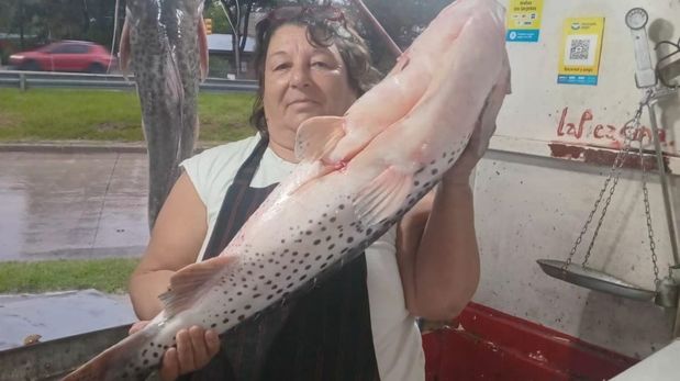 Olga Guzmán, la conocida vendedora de pescado de Colastiné Norte