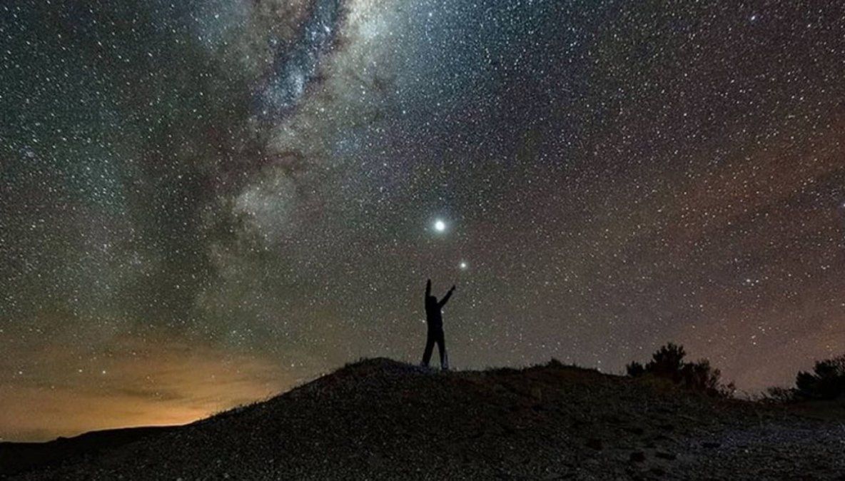 La conjunción de Saturno y Júpiter desde Río Negro por Gerardo Ferrarino.