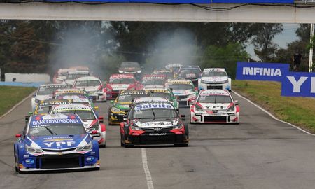 Este viernes comienza la actividad de la última fecha del TC2000 en el Oscar y Juan Gálvez. Este viernes comienza la actividad de la última fecha del TC2000 en el Oscar y Juan Gálvez.