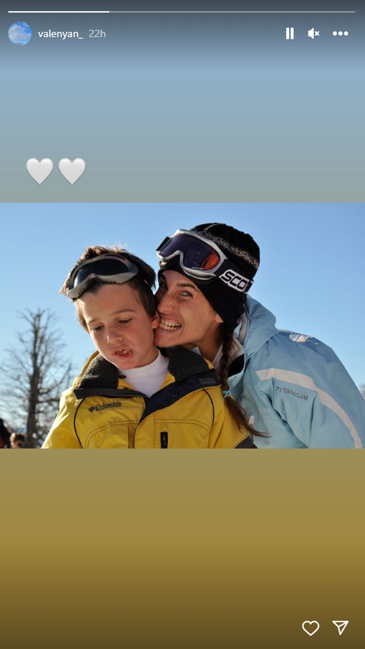 Valentino Yan homenajeó a su madre este 5 de septiembre. Valentino Yan homenajeó a su madre este 5 de septiembre.