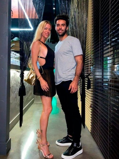 Nicole Neumann y Manu Urcera.