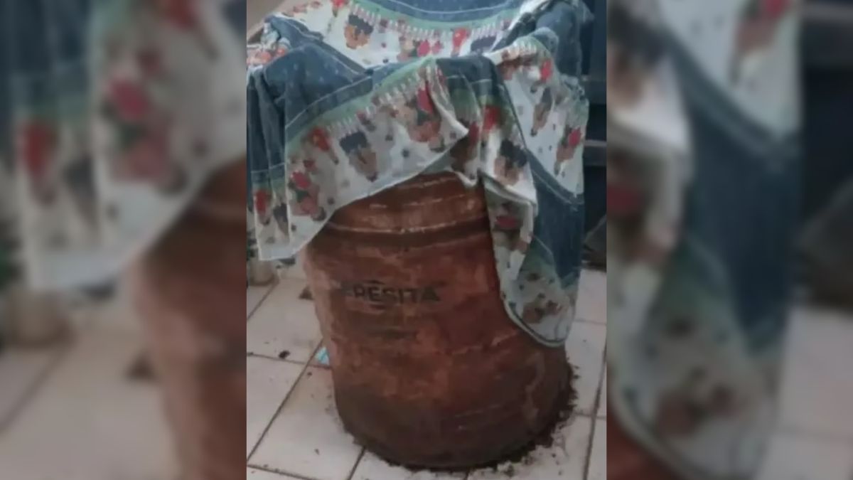 Chaco: el barril donde el acusado escondió el cuerpo de la víctima. Chaco: el barril donde el acusado escondió el cuerpo de la víctima. 