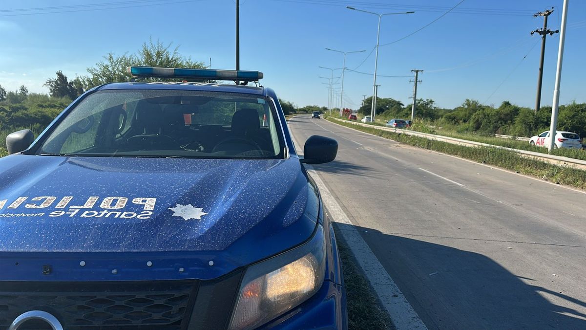 Al lugar del accidente arribó personal policial y de tránsito. Al lugar del accidente arribó personal policial y de tránsito.
