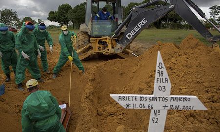 Esta variante, según el nuevo estudio brasileño-británico, surgió en Manaos en noviembre. Esta variante, según el nuevo estudio brasileño-británico, surgió en Manaos en noviembre.