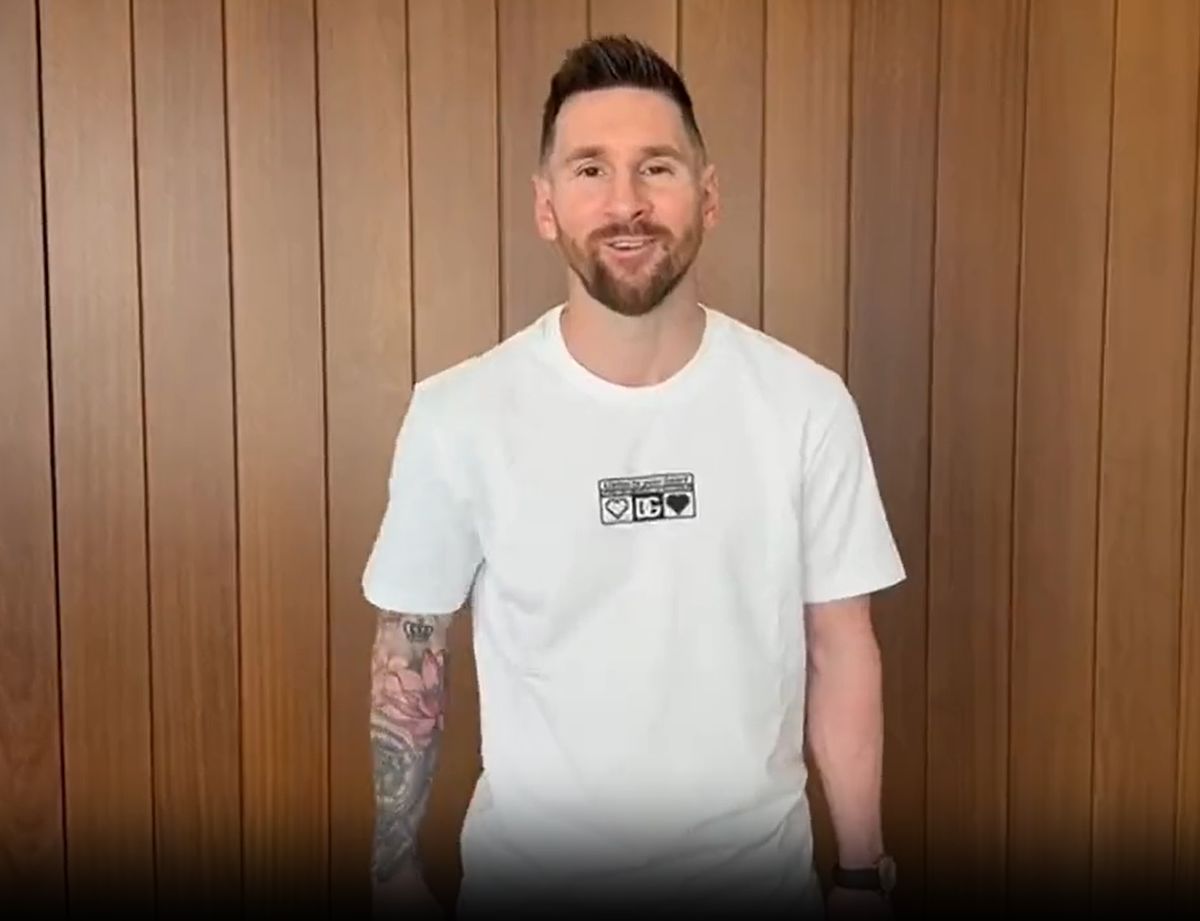 Lionel Messi participó de la despedida de Sergio Busquets del Barcelona. Envió un emotivo mensaje.