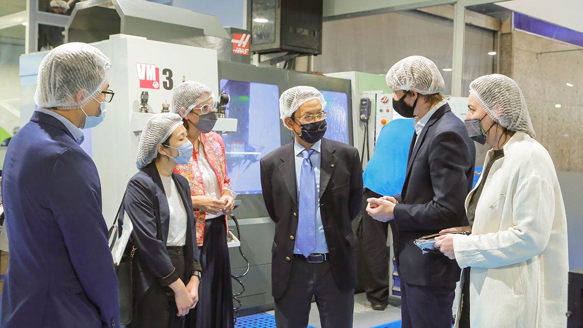 El embajador manifestó su satisfacción por su visita a Santa Fe y apuntó que “esta es la provincia con mayor participación en la relación entre Argentina y Vietnam.