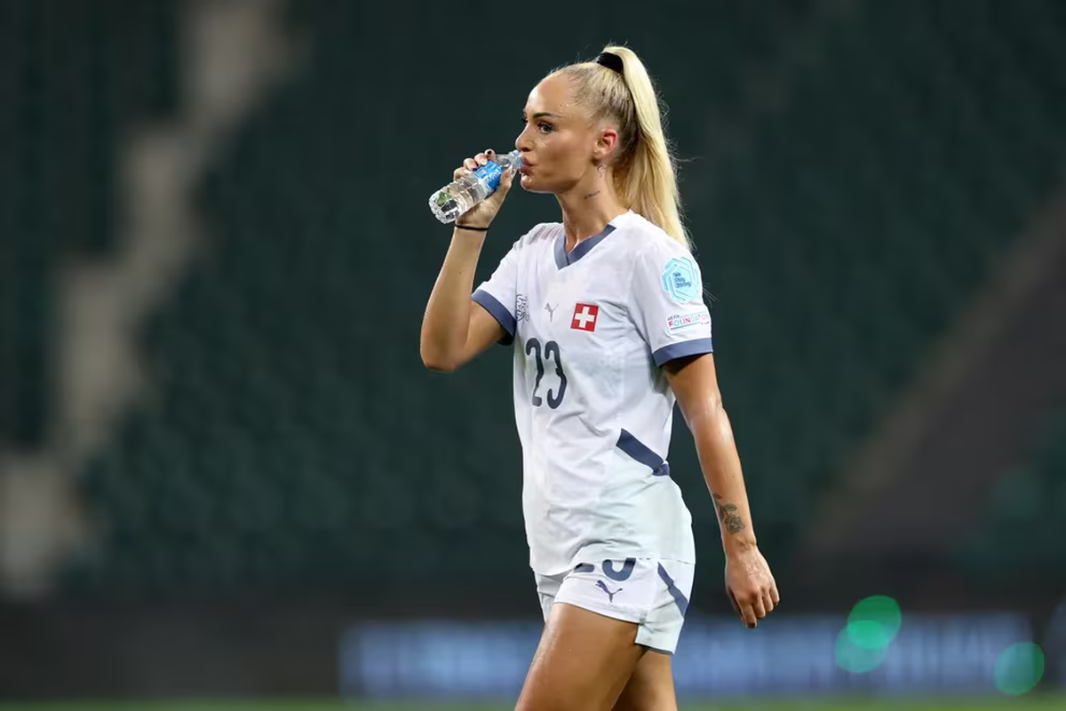 La internacional con Suiza se quejó de la disparidad salarial (Reuters). La internacional con Suiza se quejó de la disparidad salarial (Reuters).