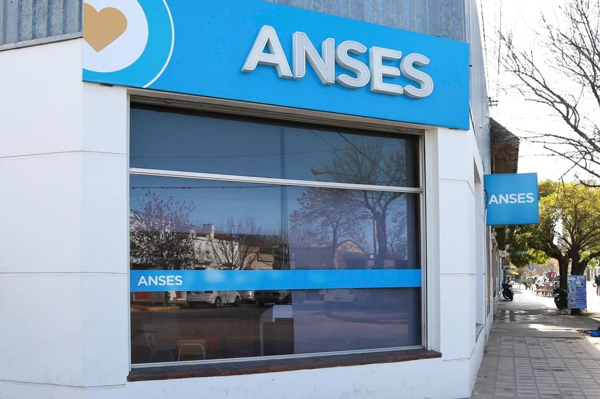 El Gobierno nacional ratific&oacute; el pago de un bono de refuerzo para jubilados y pensionados de ANSES durante febrero.