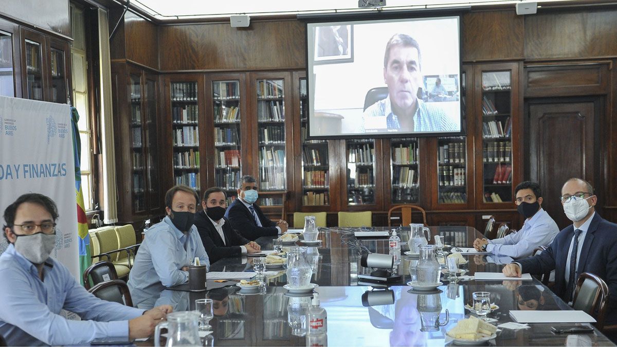 Seis provincias trabajarán en forma coordinada para la reestructuración de deuda bajo ley extranjera