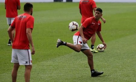 Los jugadores de Colón volverán a entrenarse la próxima semana. Los jugadores de Colón volverán a entrenarse la próxima semana.