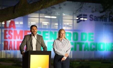 El gobernador de Santa Fe, Maximiliano Pullaro, recorrió este miércoles los avances de la Etapa 1 del Centro de Rescate, Investigación e Interpretación de Fauna La Esmeralda