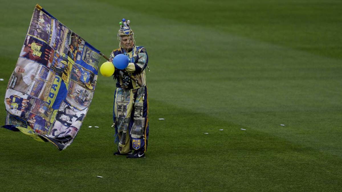 Fue utilero del plantel de la Primera División y también de la Reserva hasta que se desvinculó en 2018.