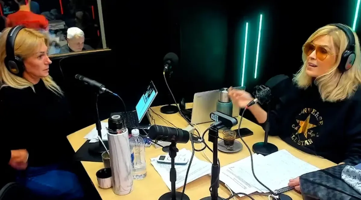 Yanina Latorre y Viviana Canosa conducen un programa en la nueva radio de Luis Majul.